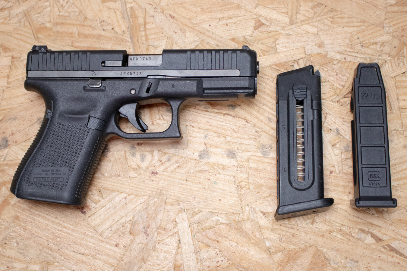 PISTOLA - GLOCK 44 - CALIBRE .22 LR
